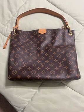 Louis Vuitton Graceful PM Bag